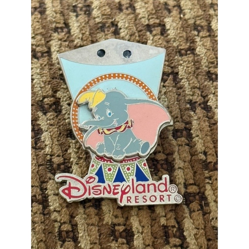 Disney Dumbo Electrical Parade Disneyland Resort Enamel Pin Collectible